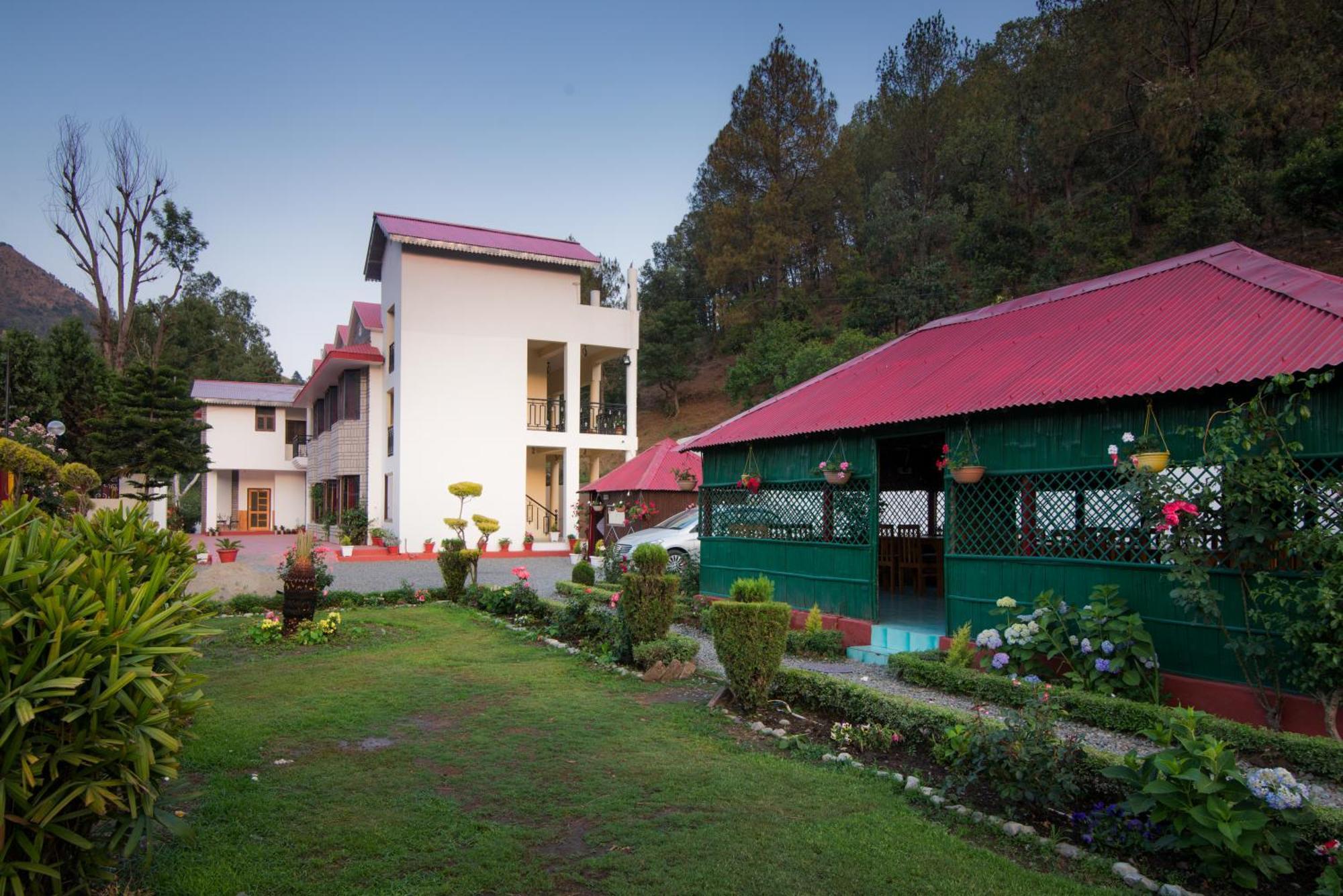 Ivy The Boutique Hotel Near Neem Karoli Temple 奈尼塔尔 外观 照片