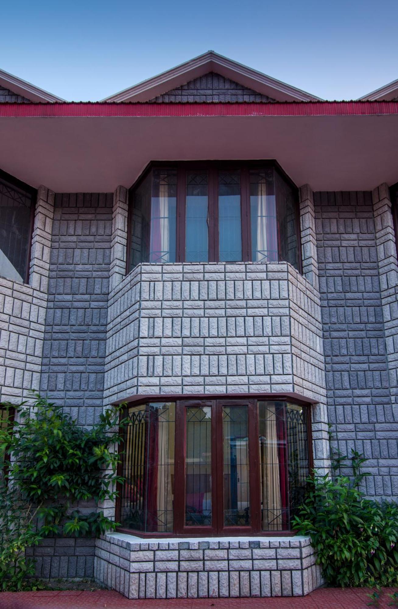 Ivy The Boutique Hotel Near Neem Karoli Temple 奈尼塔尔 外观 照片